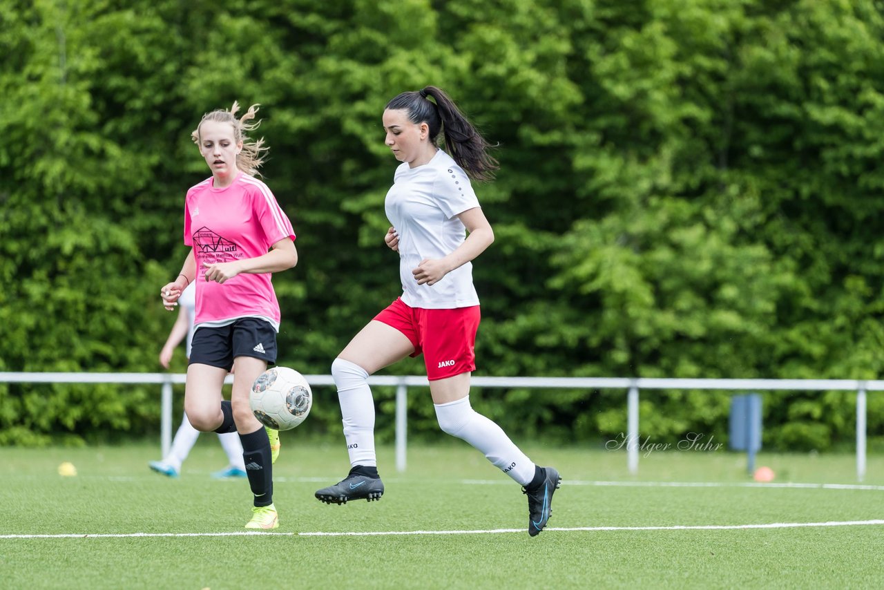 Bild 292 - wBJ SV Wahlstedt - SV Steinhorst/Labenz : Ergebnis: 0:1